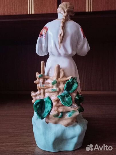 Фарфоровая статуэтка СССР