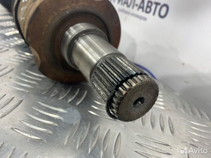 Привод передний левый Kia Sorento XM 2.2L diesel