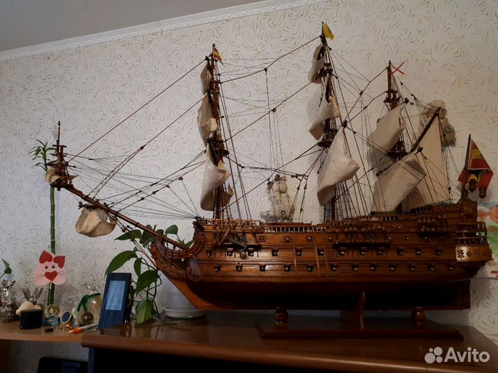 Модель корабля