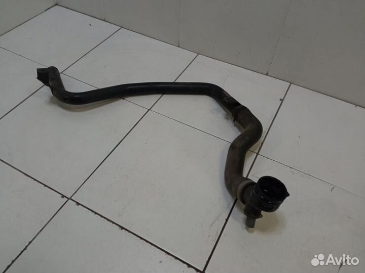 Патрубок радиатора охлаждения Audi Q7 4LB