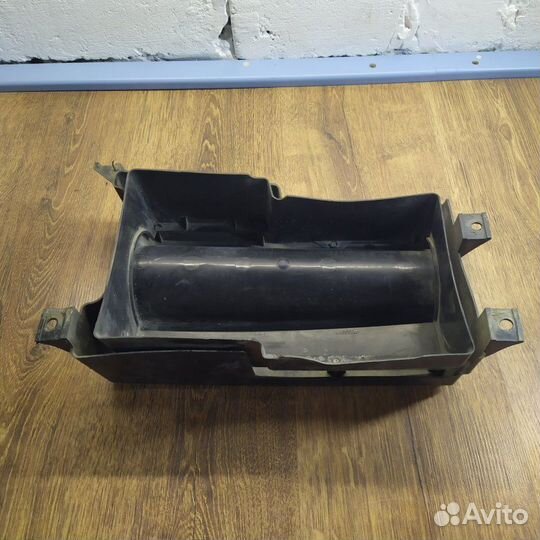 Пыльник задний Skoda Fabia универсал 1 2007