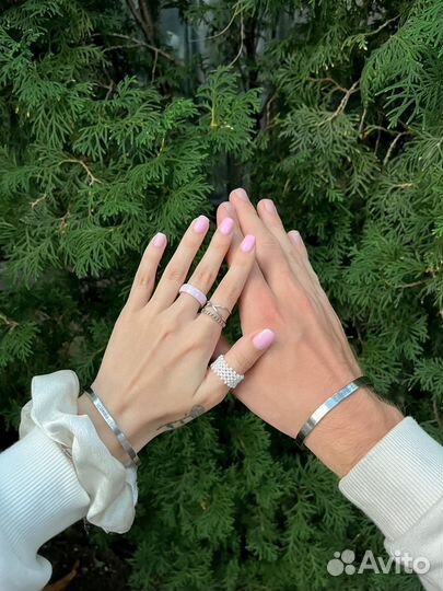 Браслеты с гравировкой / жемчужные украшения