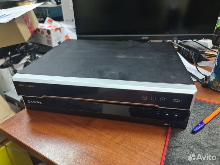 Видеорегистратор Hikvision DS-7608NI-K2/8P