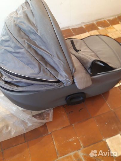 Коляска для новорожденных 2в1