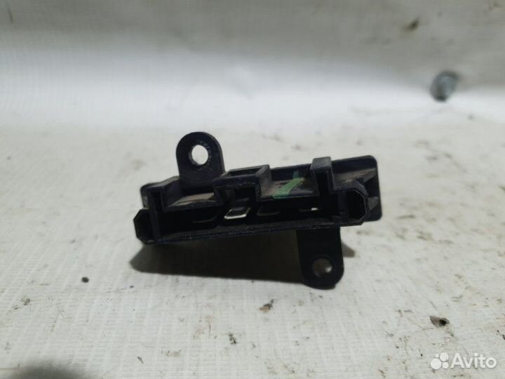 Резистор печки Nissan X-Trail T30 2001-2007