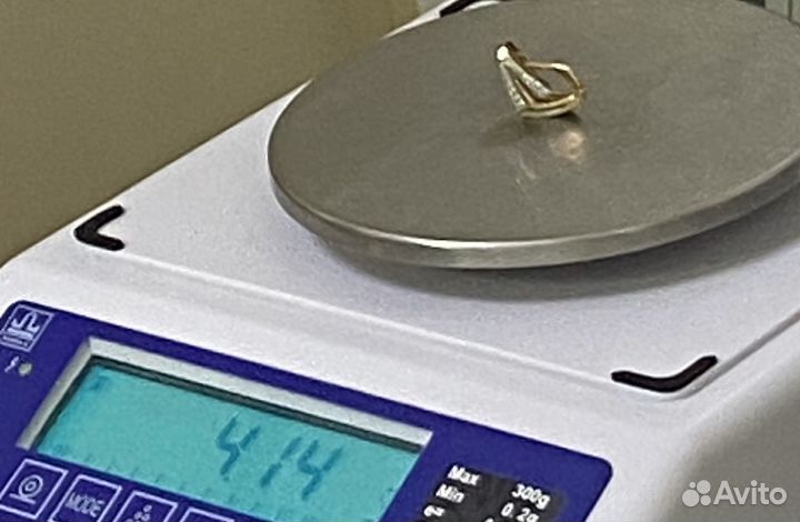 Серьги 585 с бриллиантами