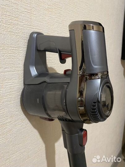 Беспроводной пылесос redmond 2в1