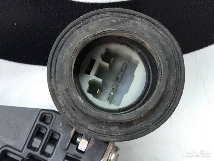 Стеклоподъемный механизм Toyota Corolla E150 задни