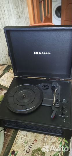 Проигрыватель винила crosley