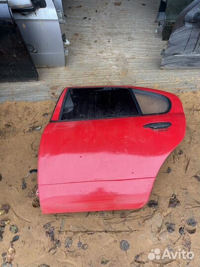 Дверь задняя левая nissan primera p11