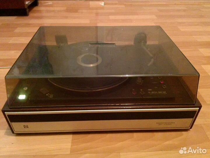 Радиотехника-001 проигрыватель грампластинок