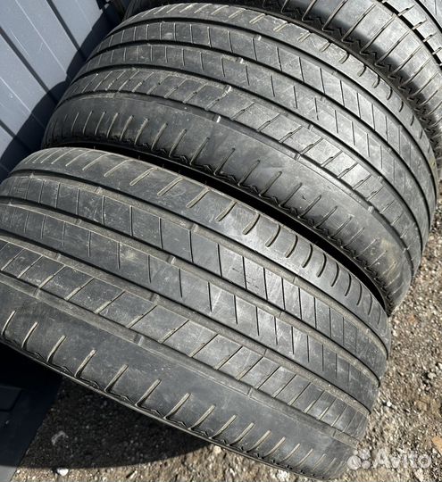 Bridgestone Alenza 001 275/45 R20 и 305/40 R20