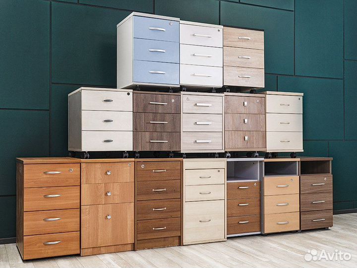 Офисная тумба на колесах с ящиками