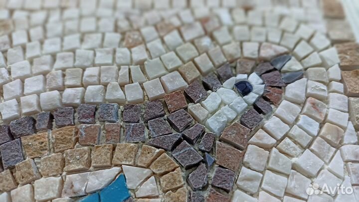 Пара картин из мозаики 