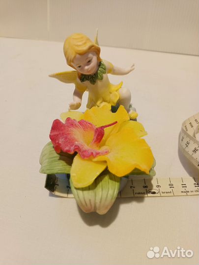 Фигурка статуэтка ангел и цветок свеча