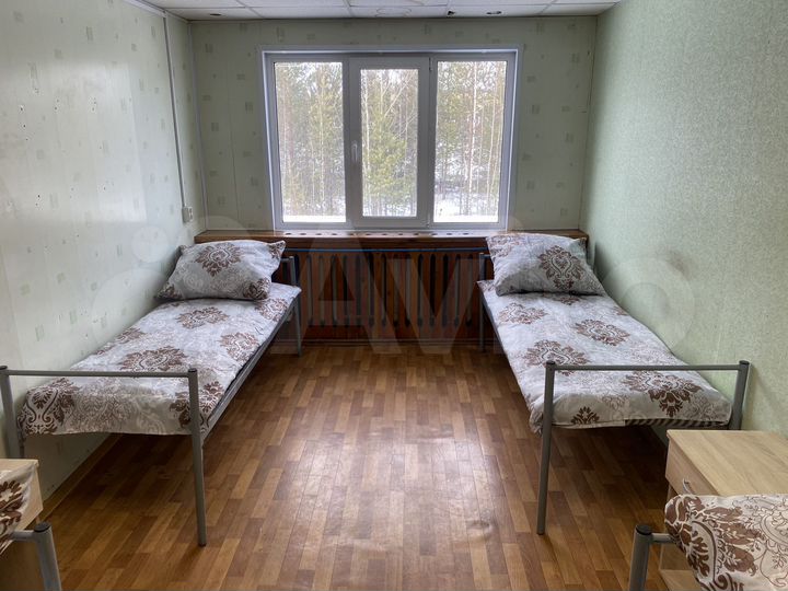 Комната 20 м² в > 9-к., 2/2 эт.