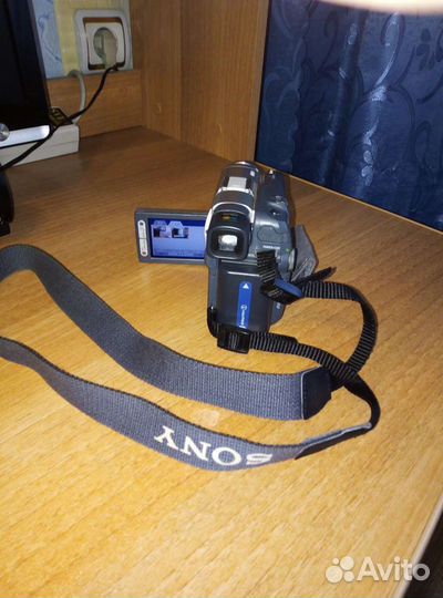 Видео камера Sony