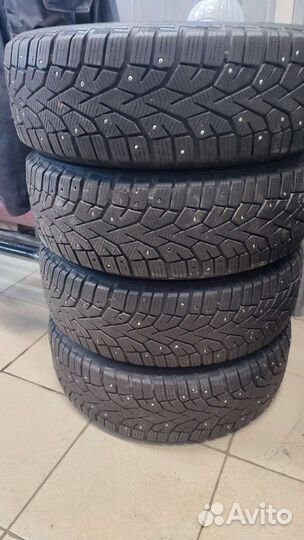 Gislaved NordFrost 100 185/65 R15 92T