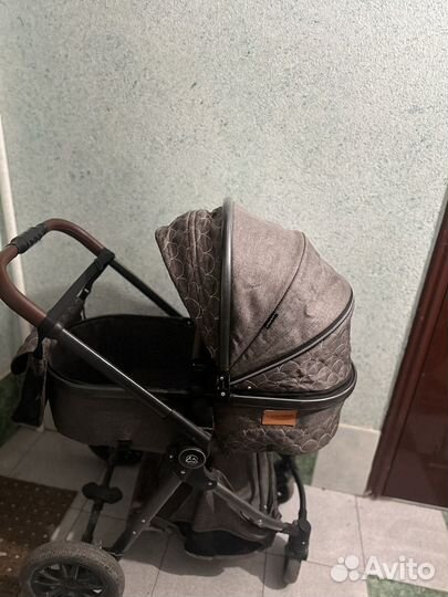 Коляска трансформер 2 в 1 Luxmom(коричневая)