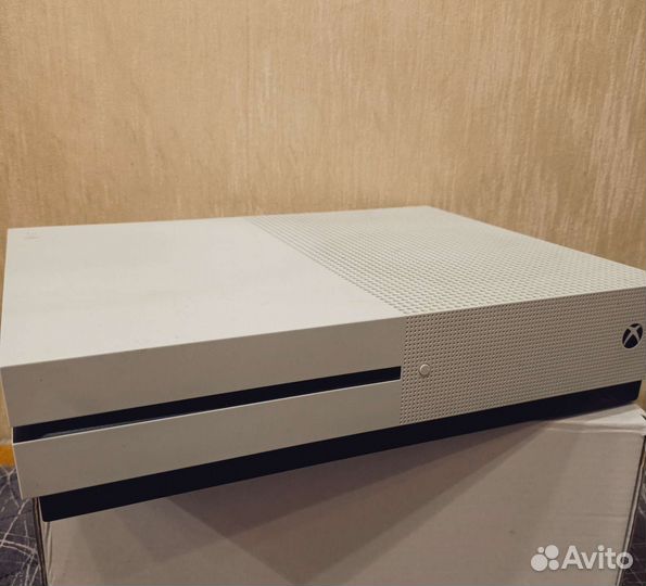 Xbox One S 1tb