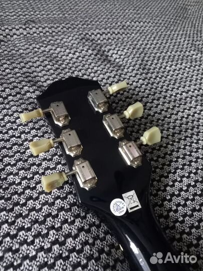 Акустическая гитара Epiphone