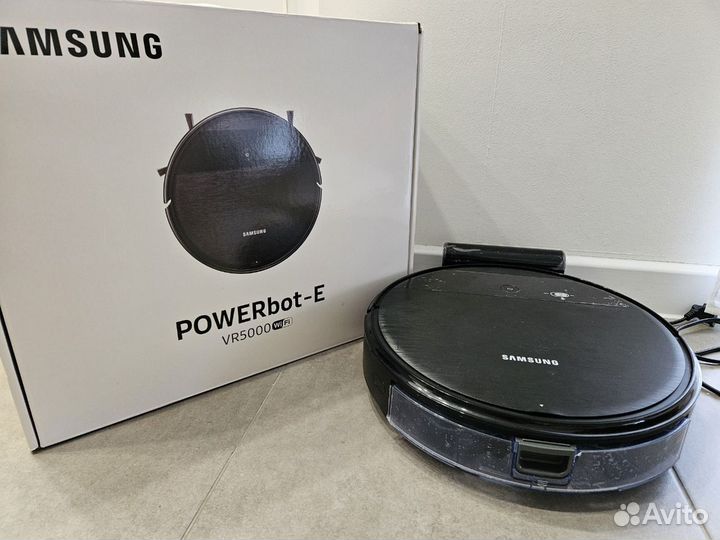 Робот пылесос samsung powerbot-E VR5000