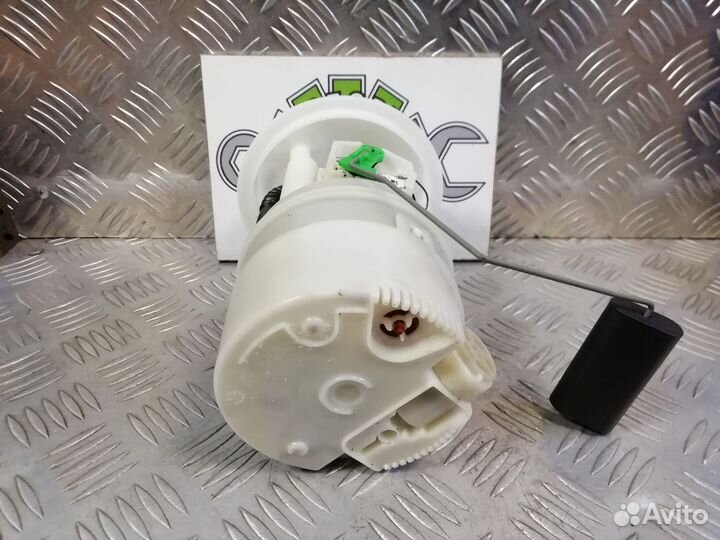 Бензонасос Renault Duster 2.0 4WD 2013г