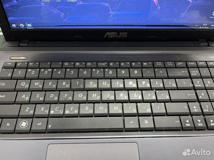 Ноутбук asus