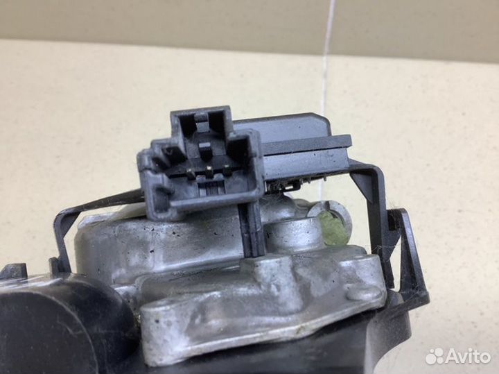 Моторчик стеклоочистителя задний задний Ford Kuga
