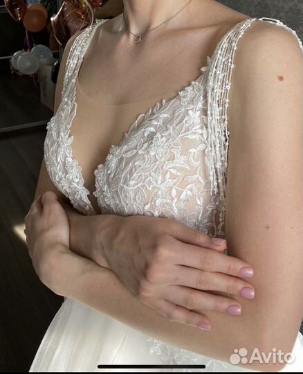 Платье свадебное