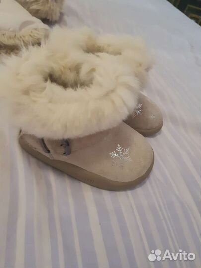 Курточка на девочку