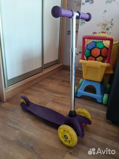 Самокат детский трехколесный бу