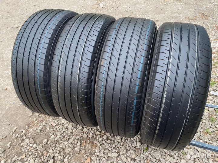 Yokohama BluEarth E51B 225/60 R18