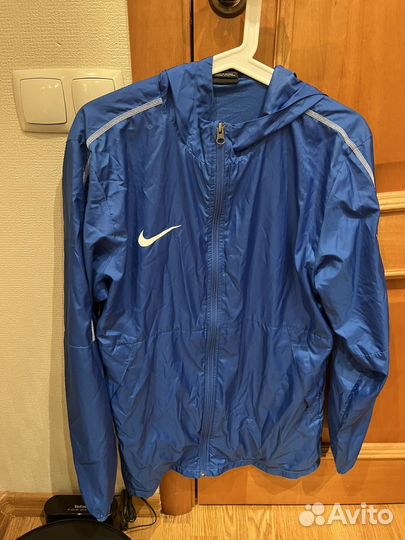 Ветровка nike