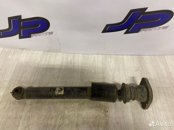 Амортизаторы задние Infiniti Fx35 S50 3.5 VQ35DE