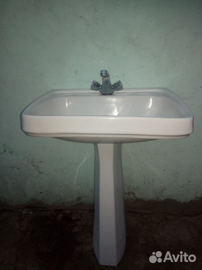 Умывальник - тюльпан