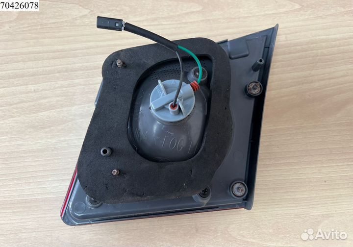 Фонарь задний внутренний левый Cruze