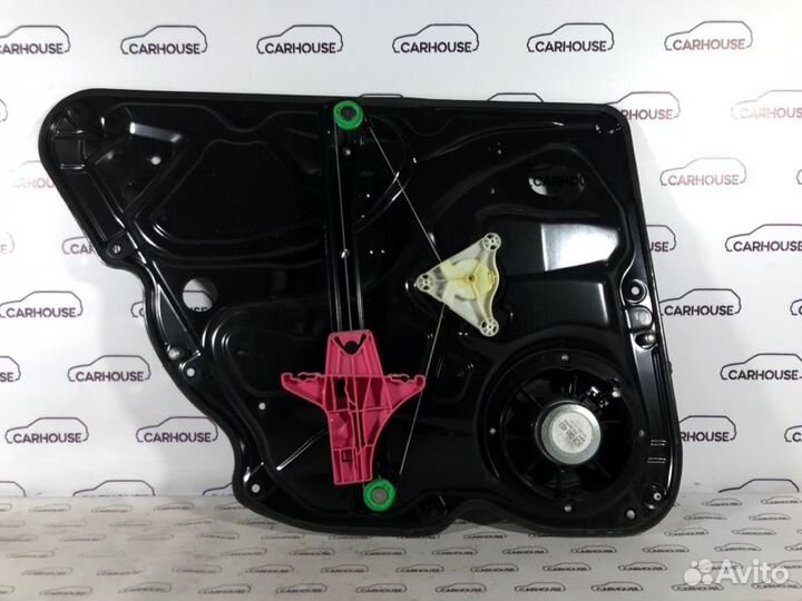 Стеклоподъемник задний правый Volkswagen Passat B7