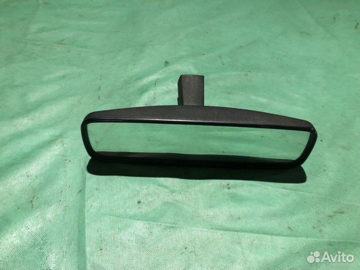 Салонное зеркало заднего вида заднее Mitsubishi