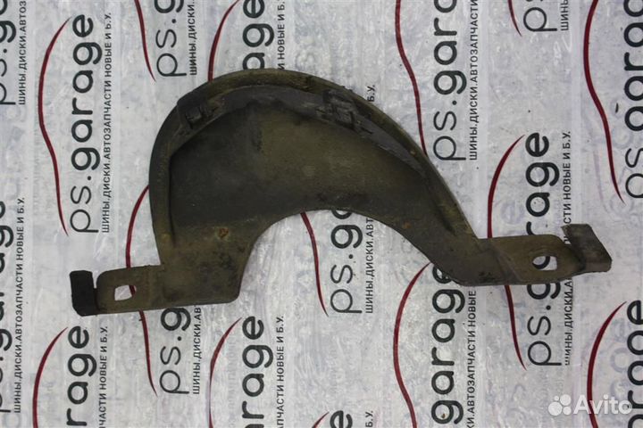 Заглушка в бампер левая Mazda 6 GG