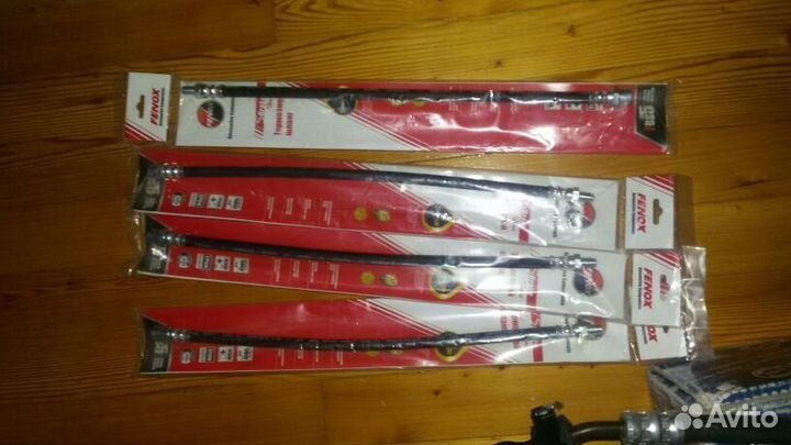 Тормозные шланги на Mercedes-benz E210 C202