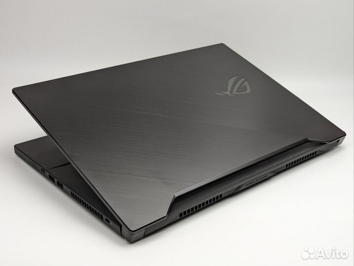 Игровой Asus ROG Zephyrus M15 RTX 2060 I7 16/512