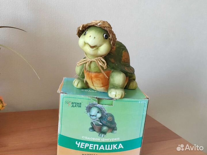 Черепашка садовая фигурка
