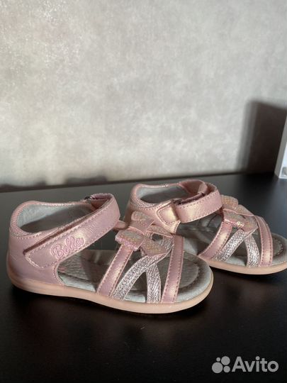 Босоножки для девочки