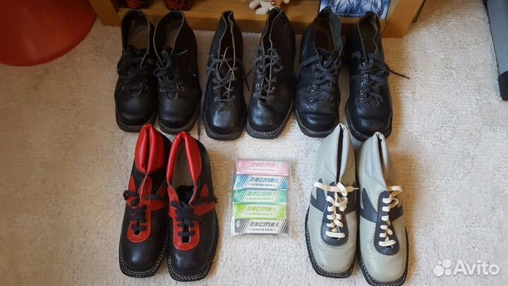 Лыжные ботинки