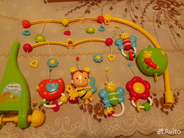 Детские развивающие игрушки для малышей
