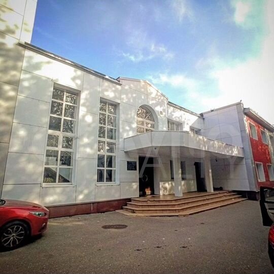 Аренда здания (осз) 4 557,7 м2 м. Мневники (сзао)