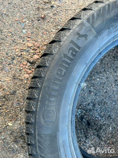 Continental IceContact 2 215/60 R17