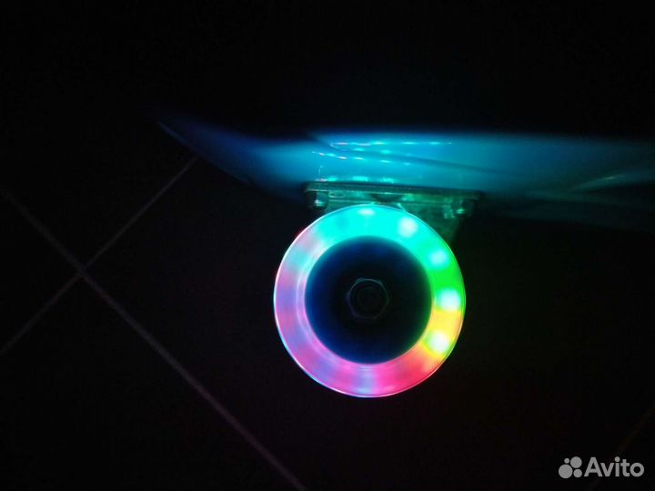 Скейтборд и серфскейт новые