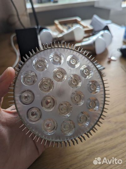 Фито лампа для растений/Светильник e27